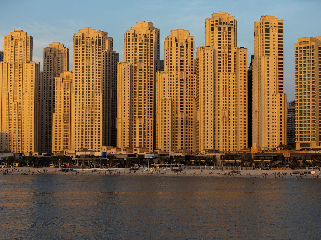 JBR Towers Marina Dubai
